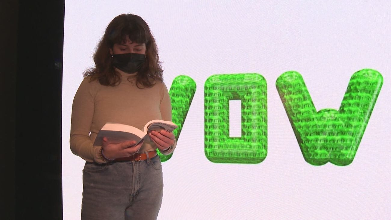 Joana Marcús la española que triunfa en Wattpad, el spotify de los libros