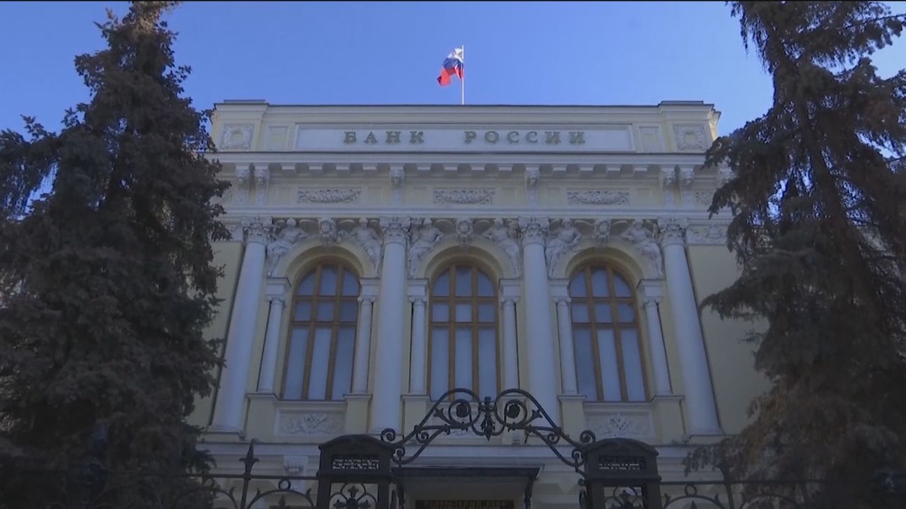 El ‘corralito’ impuesto por Putin afecta ya a los rusos que viven en España y los españoles con cuentas en Rusia