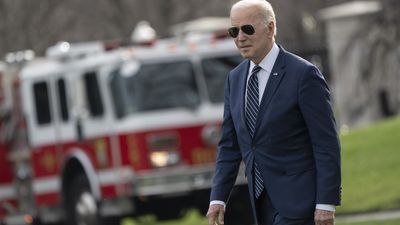 Biden avisa de las implicaciones del apoyo a Rusia y el presidente chino pide compartir responsabilidades en Ucrania