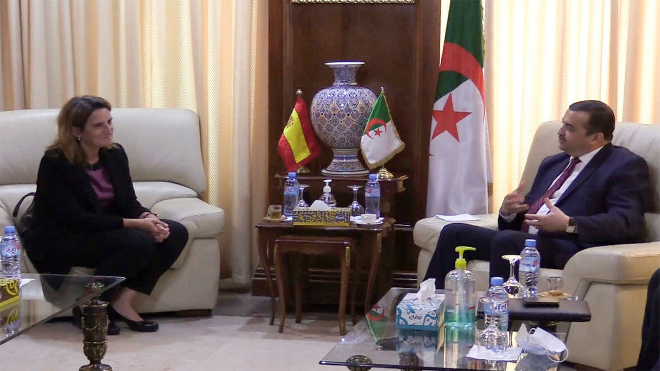 Relaciones entre el gobierno español y el argelino