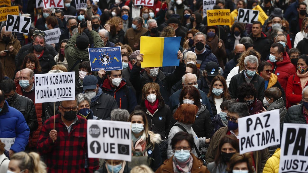 Unas 800 personas rechazan en Madrid 'la guerra de Putin'