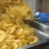 Comer patatas fritas va a ser un lujo por el precio del aceite