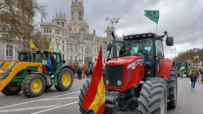 Multitudinaria manifestación en Madrid en defensa del mundo rural