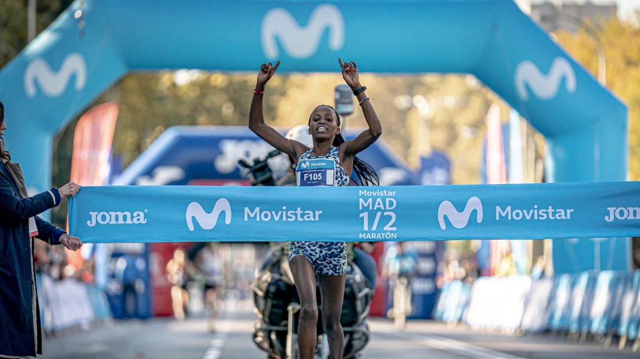 Gelete Burka y Almaz Ayana, protagonistas del Medio Maratón de Madrid