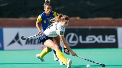Club de Campo y Sanse Complutense siguen compartiendo el liderato en la liga femenina de hockey