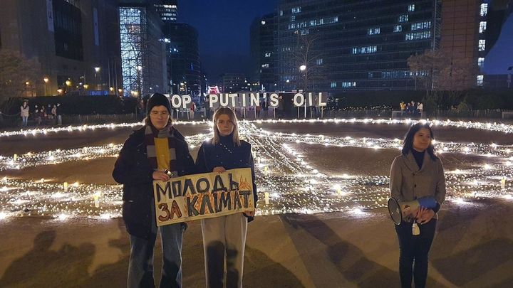 Protesta en Bruselas contra el petroleo de Putin / EFE