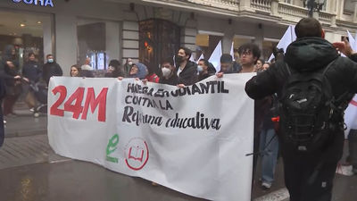 Los estudiantes se manifiestan contra la reforma educativa en 24 ciudades de España