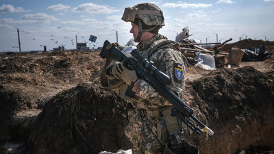 Rusia rebaja sus objetivos militares, se centrará en Donbas