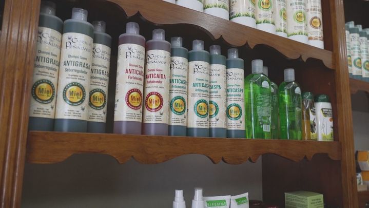 Descubrimos el champú y la crema de miel en esta tienda de 1919