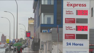 Subidas de hasta 10 céntimos en algunas gasolineras a la espera de la bajada anunciada por el Gobierno