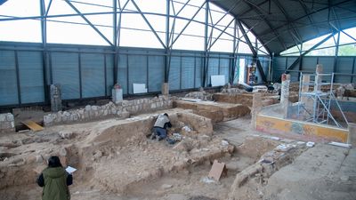 Prosiguen los trabajos de excavación y restauración de la Casa de los Grifos de Alcalá