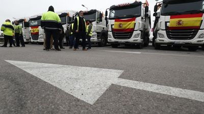 La Plataforma del Transporte continúa con los paros