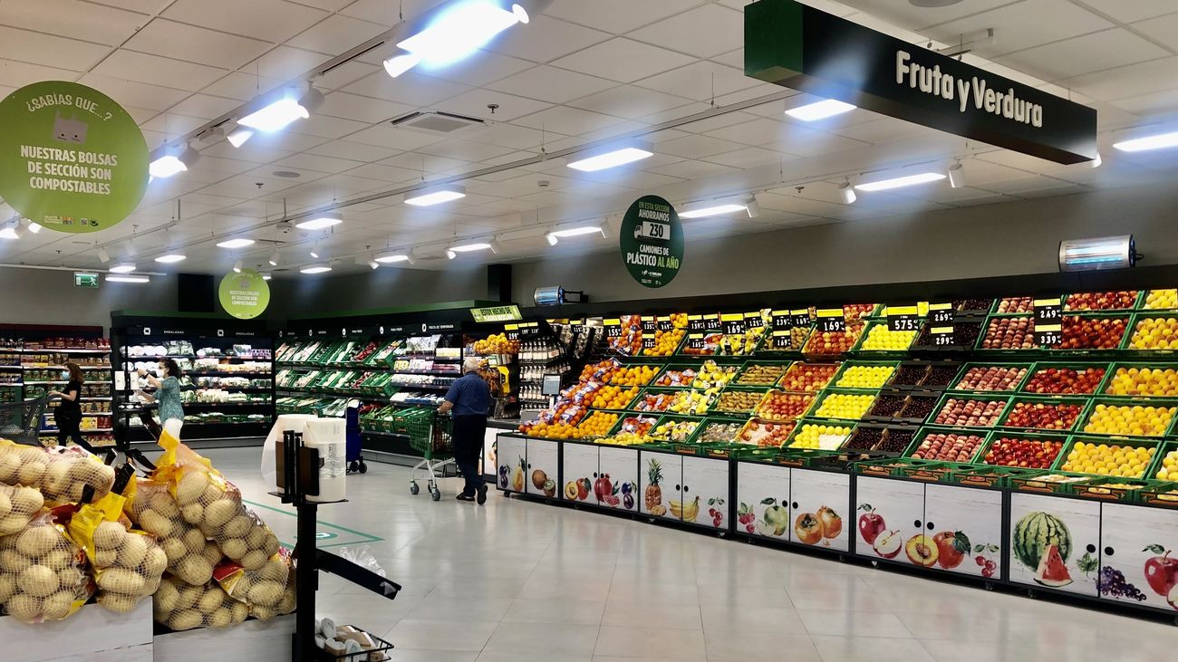 Interior de un supermercado de Mercadona
