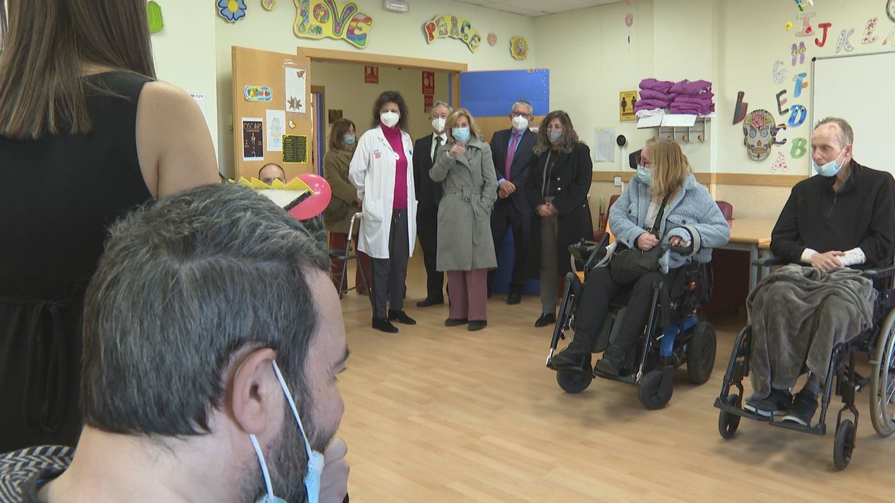 Madrid ofrece 1.600 plazas gratuitas para atención de personas con discapacidad física