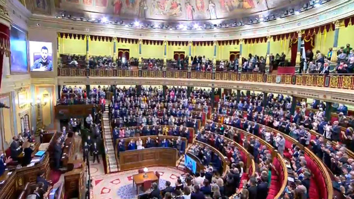 Aplausos en el Congreso para Zelenski / REDACCIÓN
