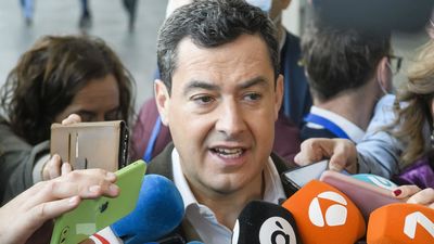 Juanma Moreno abre la puerta a unas elecciones en Andalucía en junio