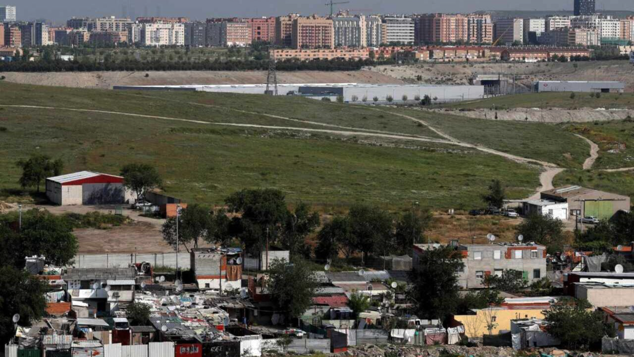 Detenido por atrincherarse armado en la Cañada Real