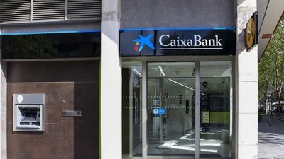 CaixaBank prevé una rentabilidad del 12 % y generar 9.000 millones de capital