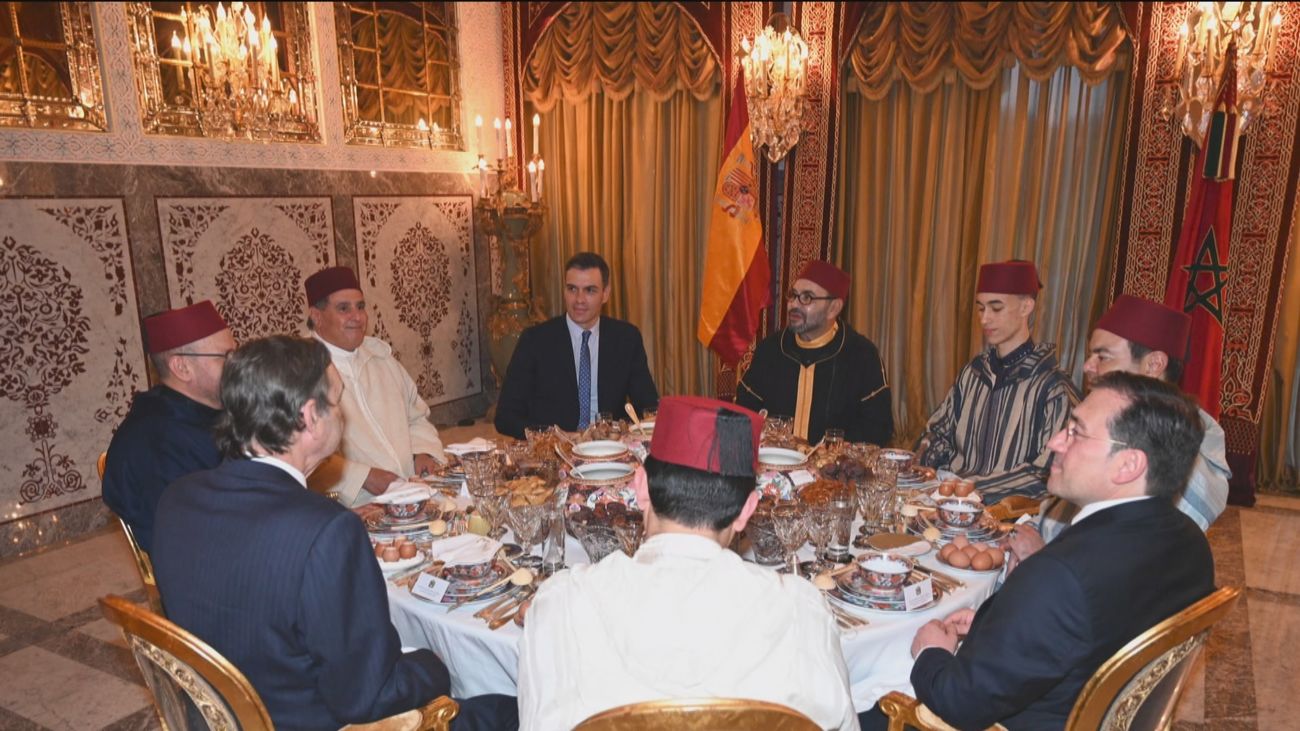 Una bandera al revés y las razones por las que el comunicado final no cita la integridad territorial