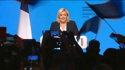Le Pen promete "poner en orden Francia en cinco años" y recibe el respaldo de Zemmour