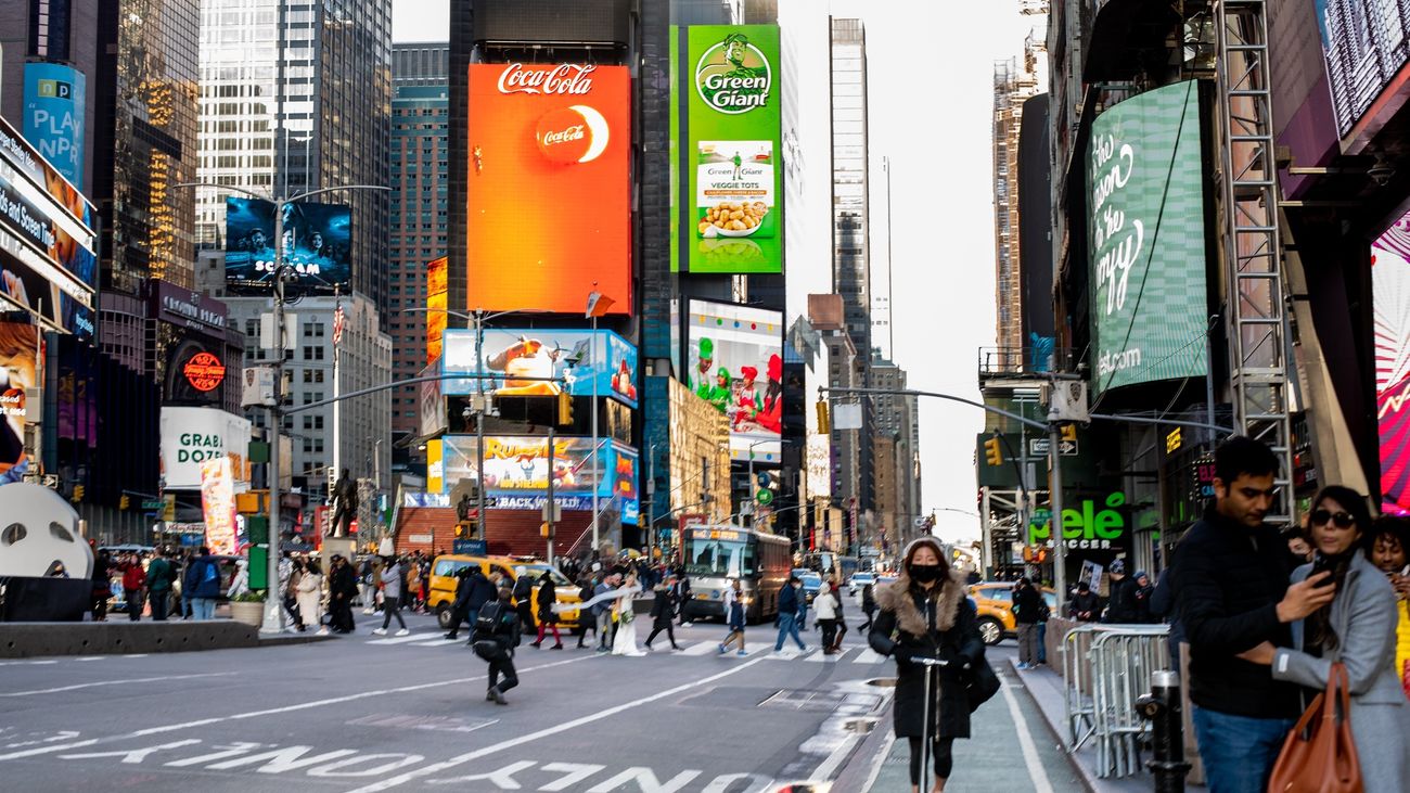 Imágenes del pánico en Times Square por una fuerte explosión que obligó a evacuar la zona