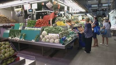 El INE confirma que los precios en marzo escalan al 9,8%, su tasa más alta en 37 años