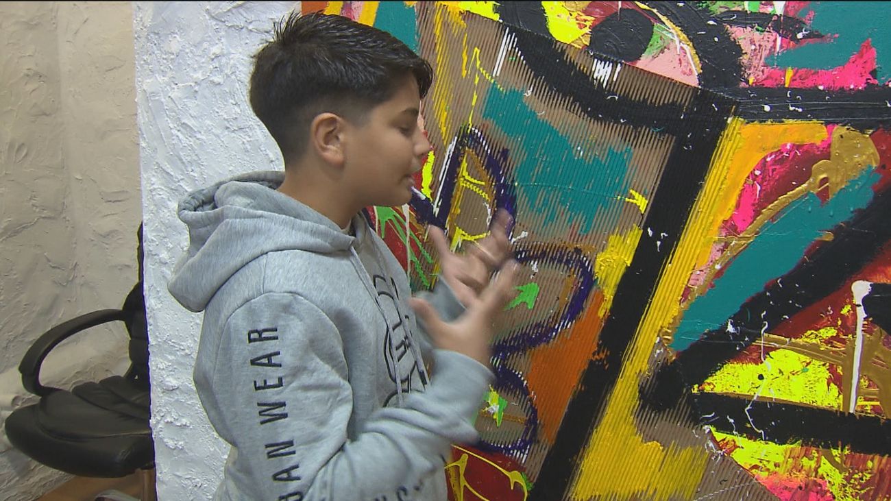 Juanito Cortés, el niño prodigio que pinta por una buena causa