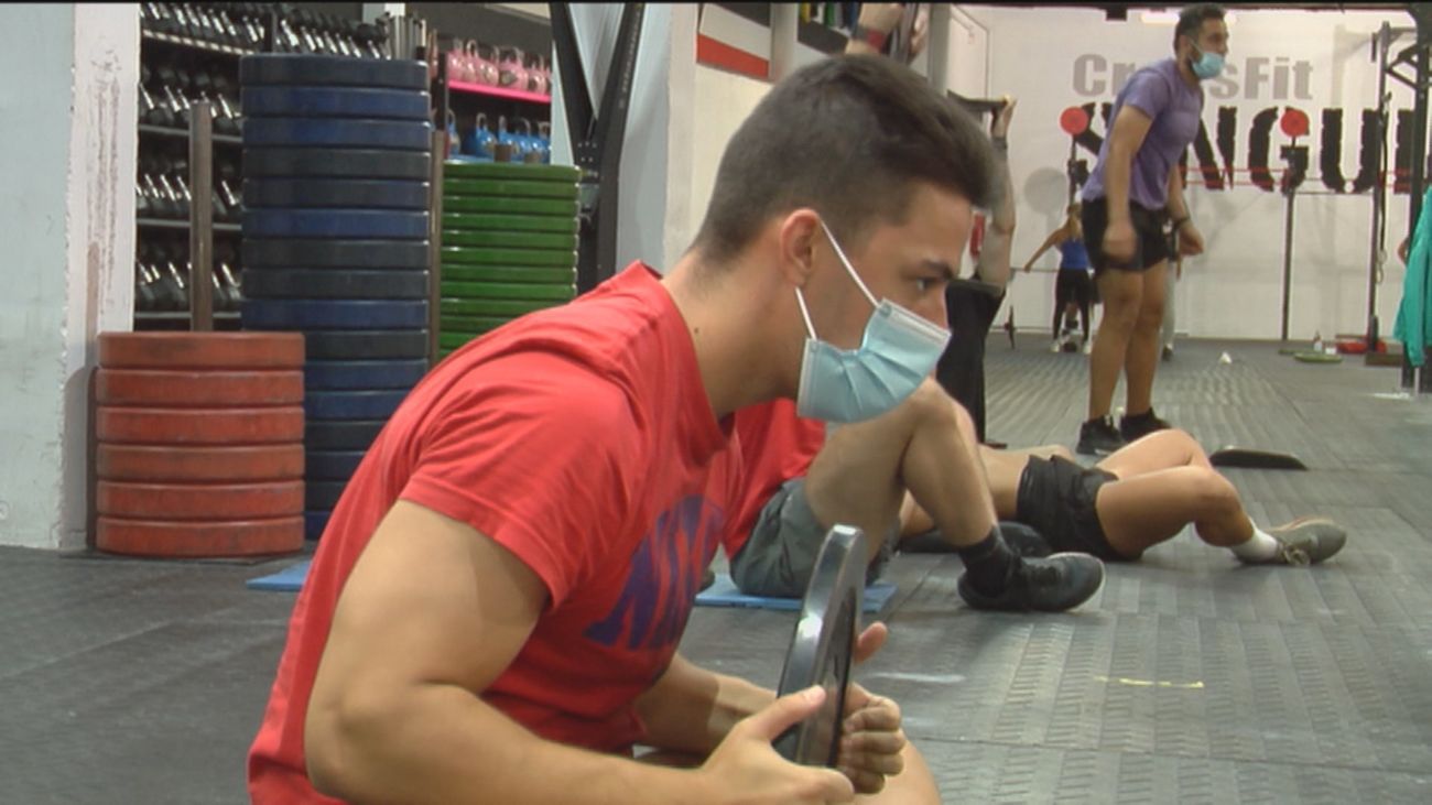 Los gimnasios aliviados por el fin de las mascarillas en interiores