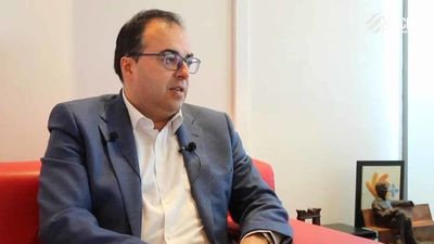 Llorente: “No todos somos iguales. Estas compras se realizaron en España, sin comisionistas ni intermediarios”