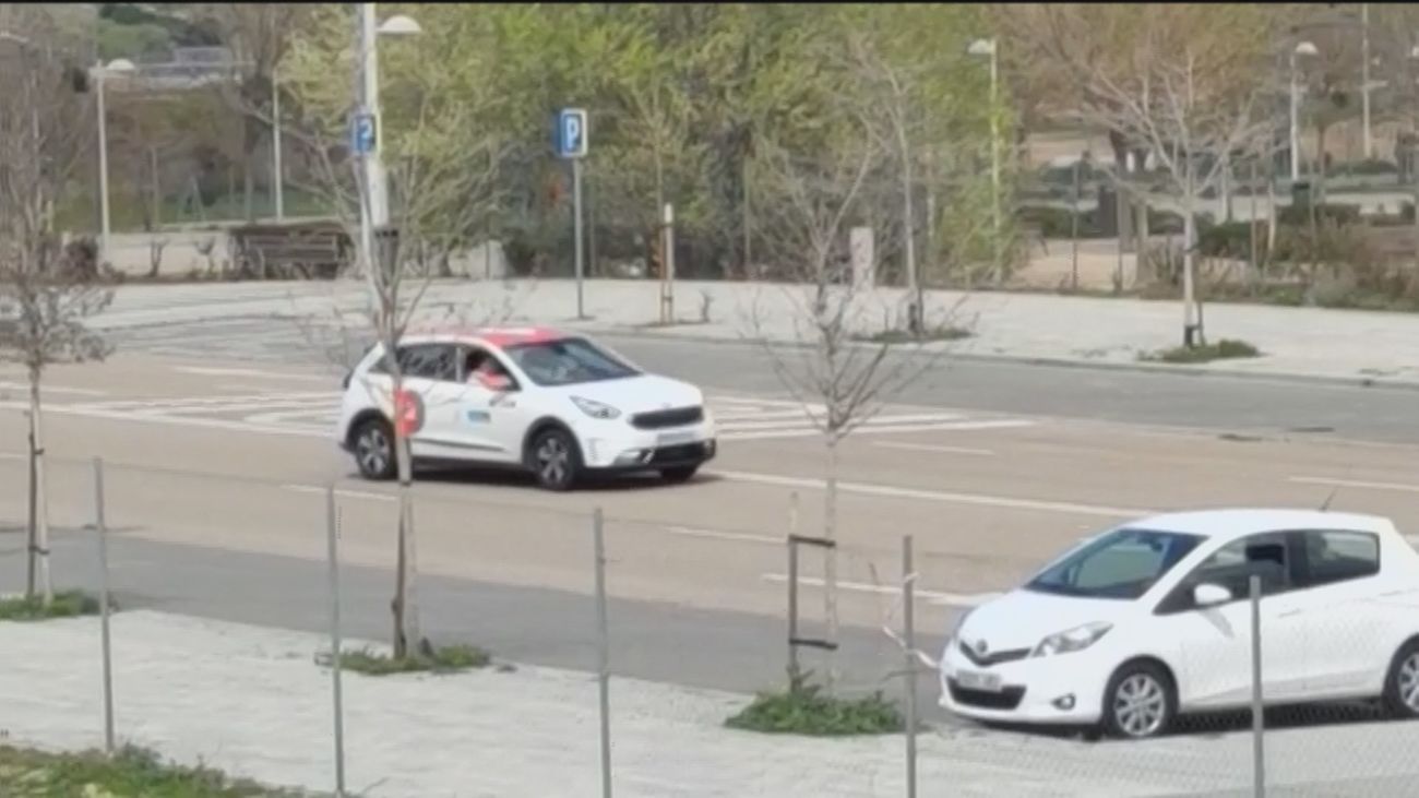 Vecinos de Valdebebas, hartos de los conductores imprudentes en su barrio