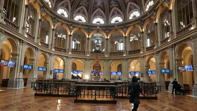 El Ibex 35 toca los 8.800 puntos en una sesión marcada por el optimismo