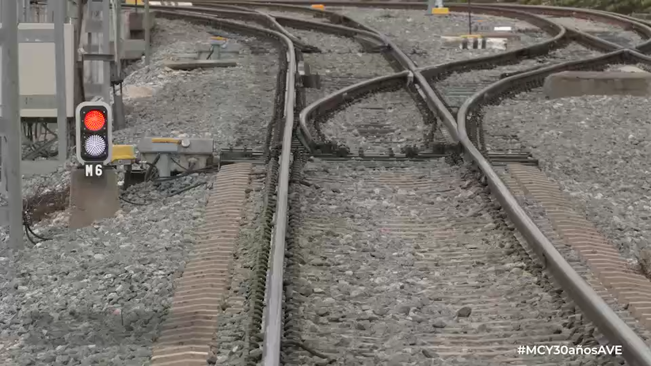 Este cambiador modifica el ancho de las ruedas de los trenes sobre la marcha