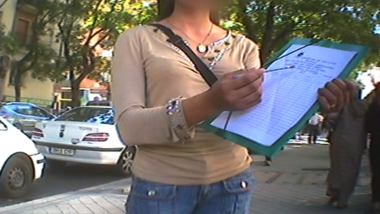 ¿Conoces el timo de la carpeta? Vecinos de Chamartín han sido víctimas de esta estafa