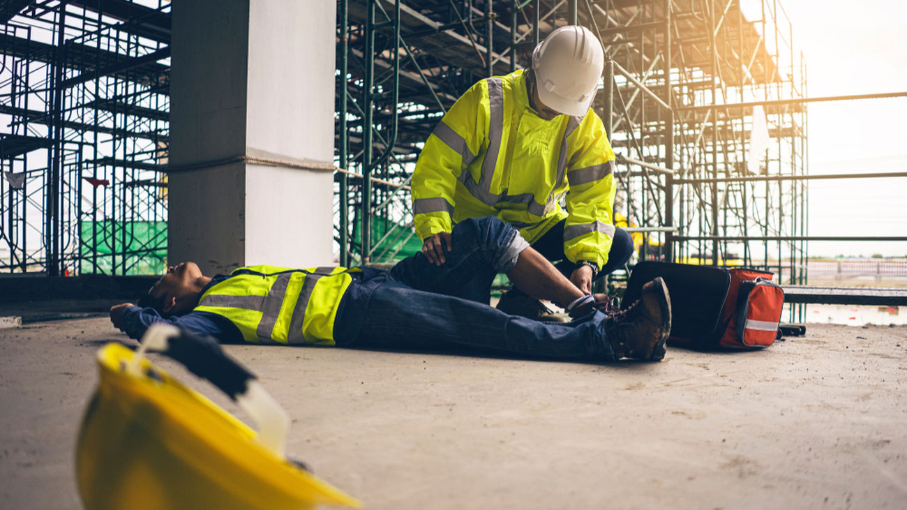 Desde 3.000 euros a un millón, la sanción a la que se enfrenta un empresario por contrato ilegal en una obra