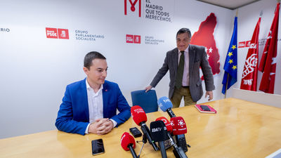 Juan Lobato y el PP se exigen disculpas mutuamente por la polémica de las mascarillas