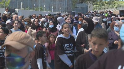 Los vecinos de la Cañada Real exigen que vuelva la luz