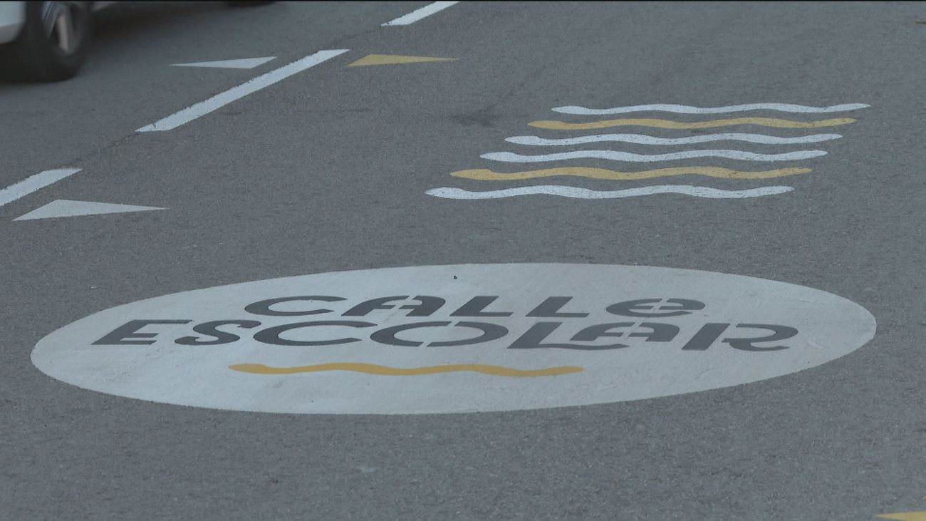 Nueva señalización para evitar accidentes en el entorno de los colegios