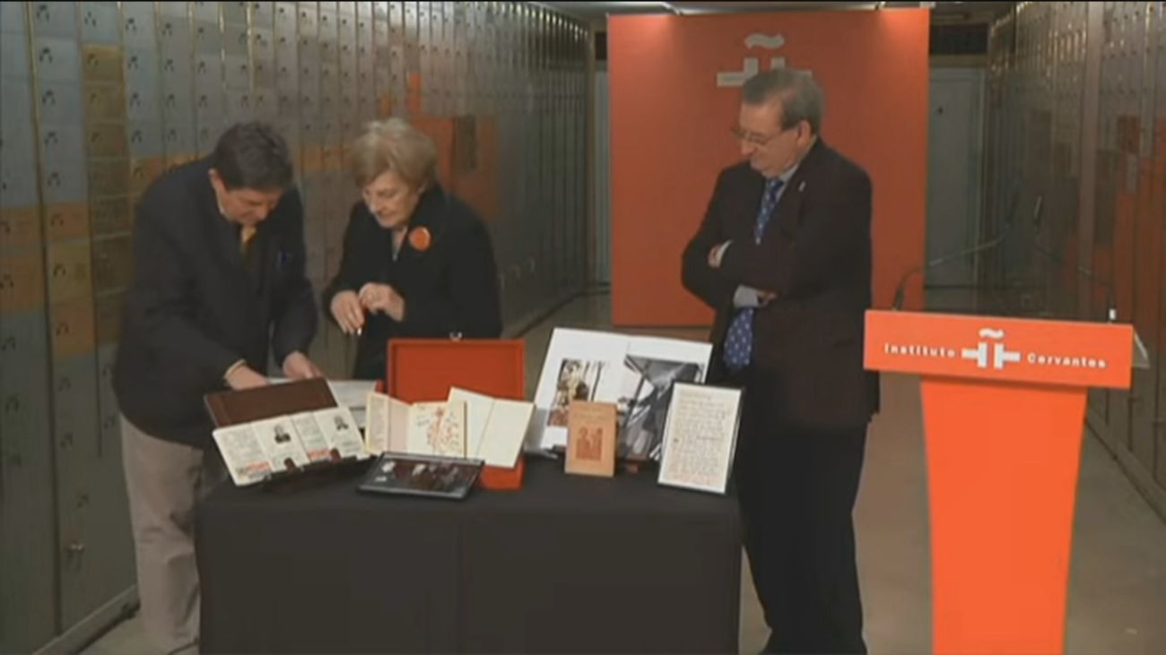 El Instituto Cervantes guarda el legado de María Teresa León y Rafael Alberti en la Caja de las Letras