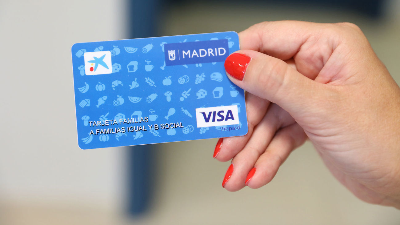 La Tarjeta Familias alcanza ya a 40.600 madrileños al tramitarse un total de 13.541