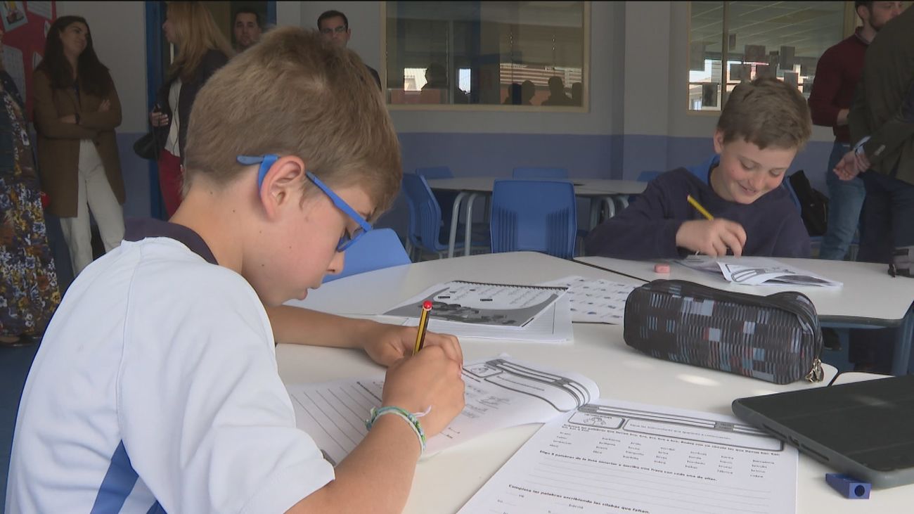 Madrid ya ha escolarizado a 2.317 niños ucranianos refugiados