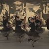 El Ballet Nacional y la Compañía Nacional de Danza bailan frente  al Guernica para condenar las atrocidades de la guerra