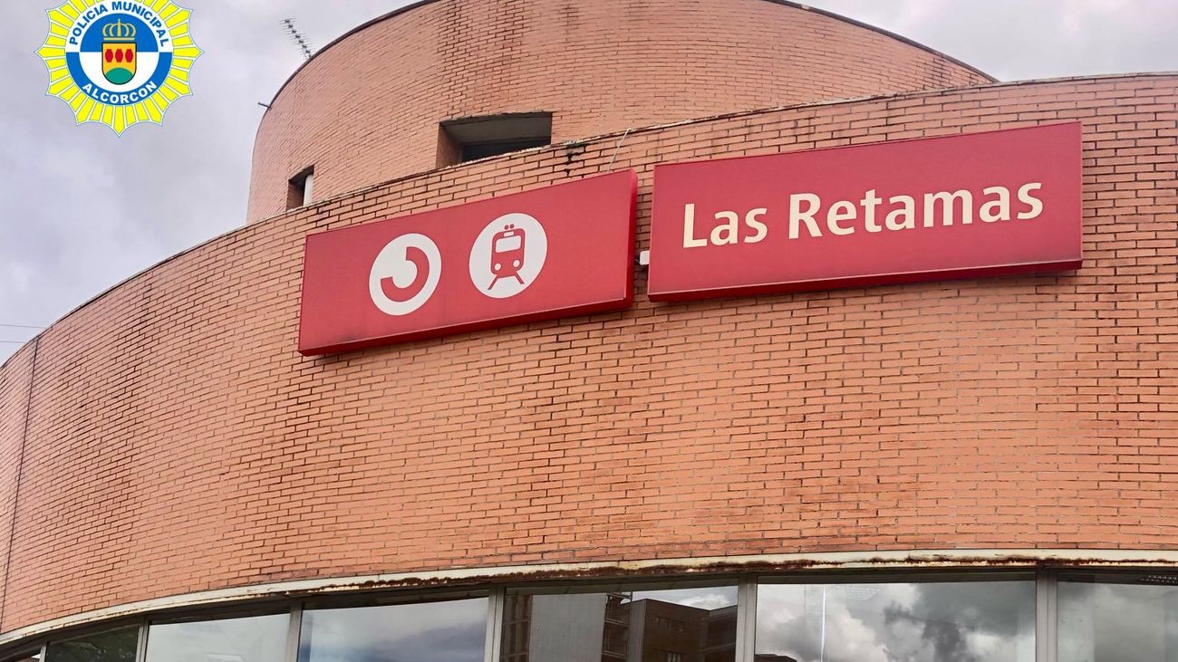 Una estudiante de medicina salva la vida a un hombre en la estación de Las Retamas de Alcorcón