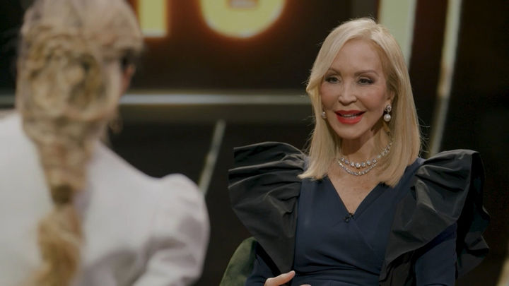 Carmen Lomana: “Espero vivir bien. Siempre que Hacienda no siga metiéndose en nuestras vidas”