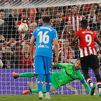 2-0. El Atlético de Madrid se complica la Champions tras caer ante el Athletic