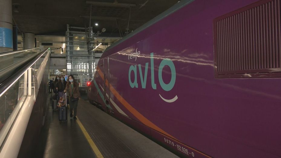 En el Avlo se puede viajar de Madrid a Valencia por 7 euros y en menos de 2 horas