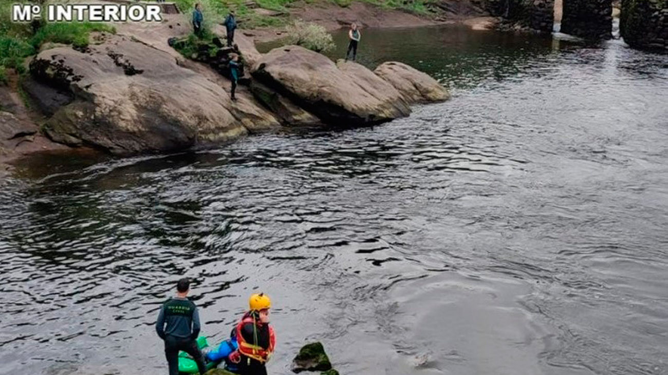 Encuentran el cadáver del niño arrastrado por  la corriente del río Miño en Pontevedra