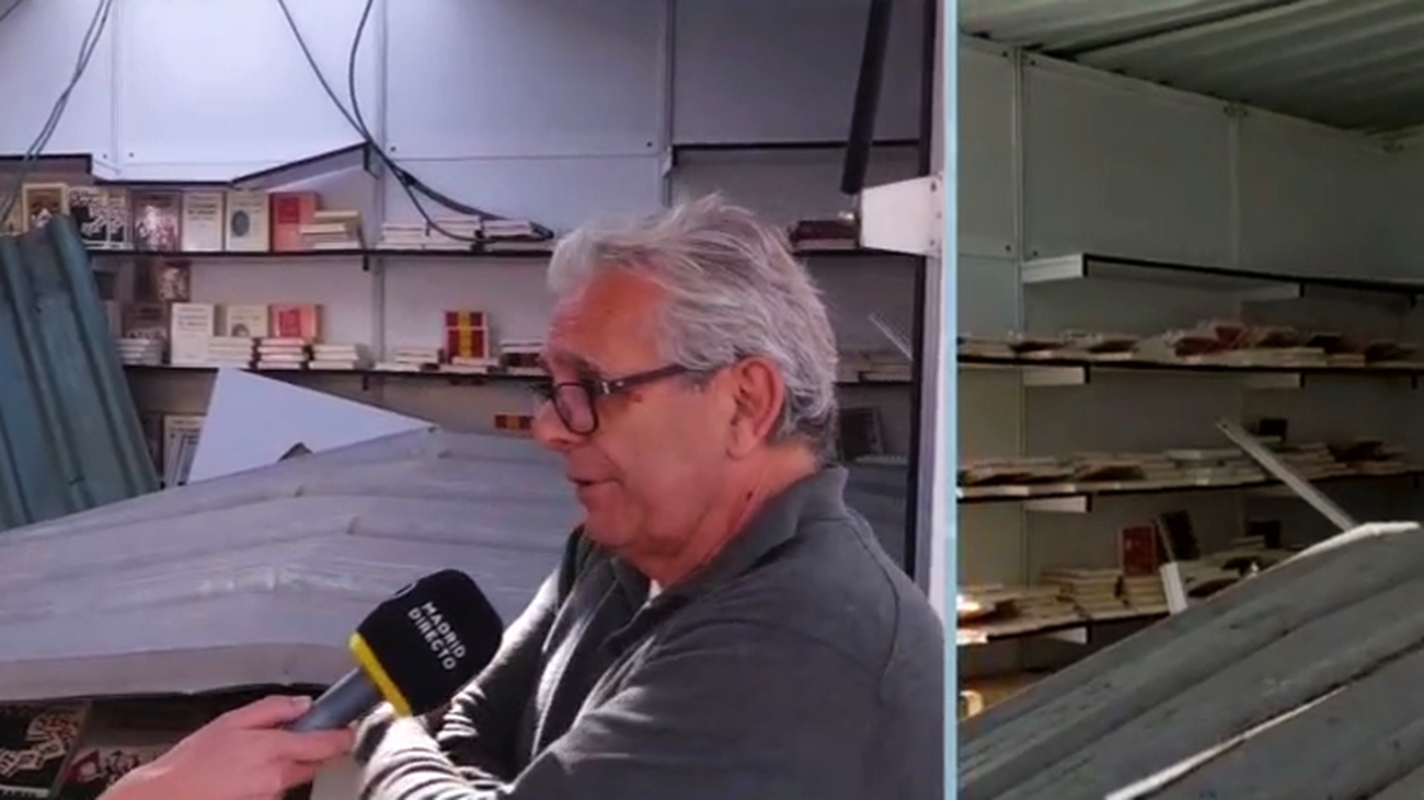 Casetas destrozadas en la Feria del Libro Antiguo durante la celebración del Real Madrid