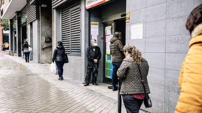 El paro de la Eurozona alcanza en marzo el mínimo histórico del 6,2% mientras España llega al 13,5%