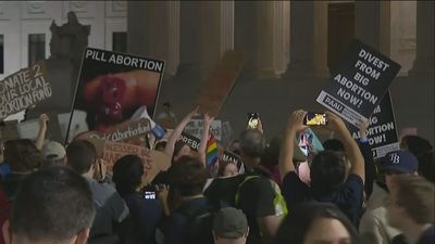 El presidente del Supremo de EEUU confirma que el borrador que tumba el derecho al aborto es auténtico