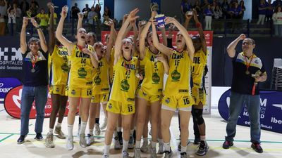 Canoe, campeón cadete femenino de Madrid